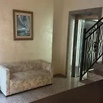 Apart Otel La Piazza & 4*
