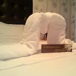 La Piazza & Apart Otel 4*
