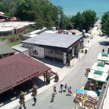 La Piazza & Hotel apartamentowy Primorsko