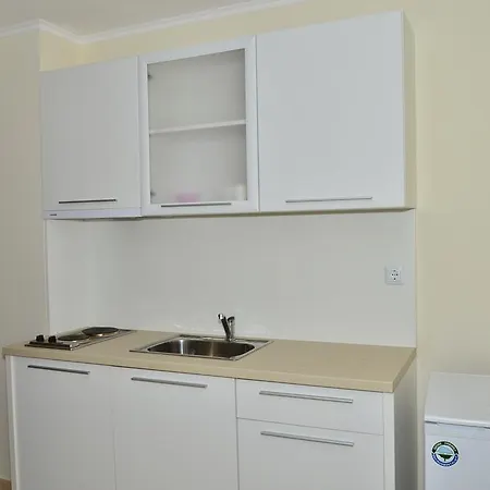 Aparthotel La Piazza &