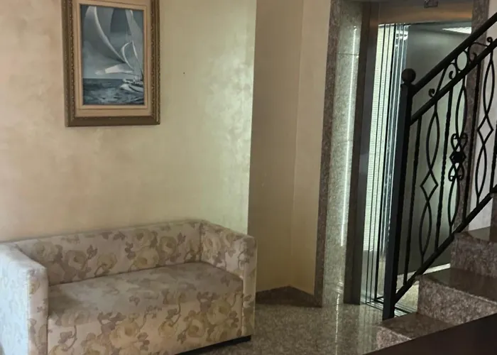 Hotel apartamentowy La Piazza & 4*