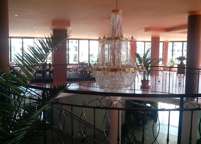 Aparthotel La Piazza &