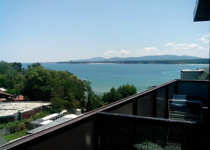 Aparthotel La Piazza & 4*